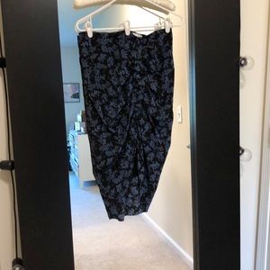 veronica beard blue and black skirt size 6